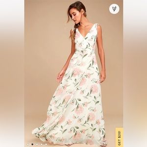 EUC Lulu’s Floral Maxi Dress